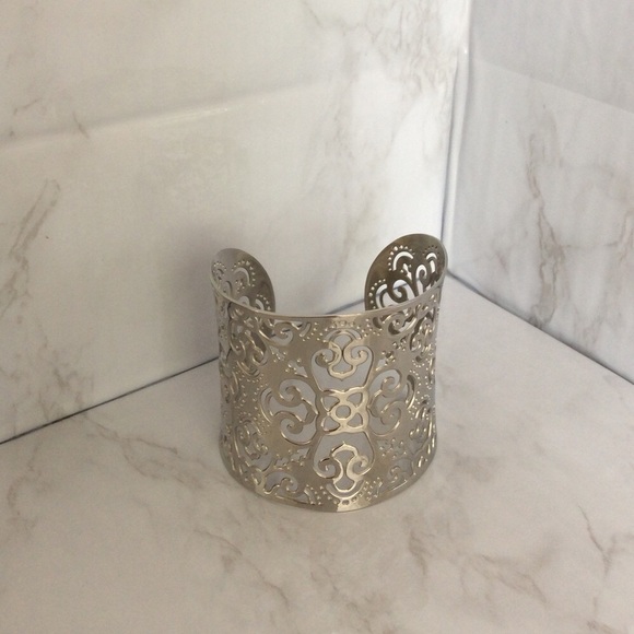 Jewelry Bundle - 8 pieces - Picture 9 of 12